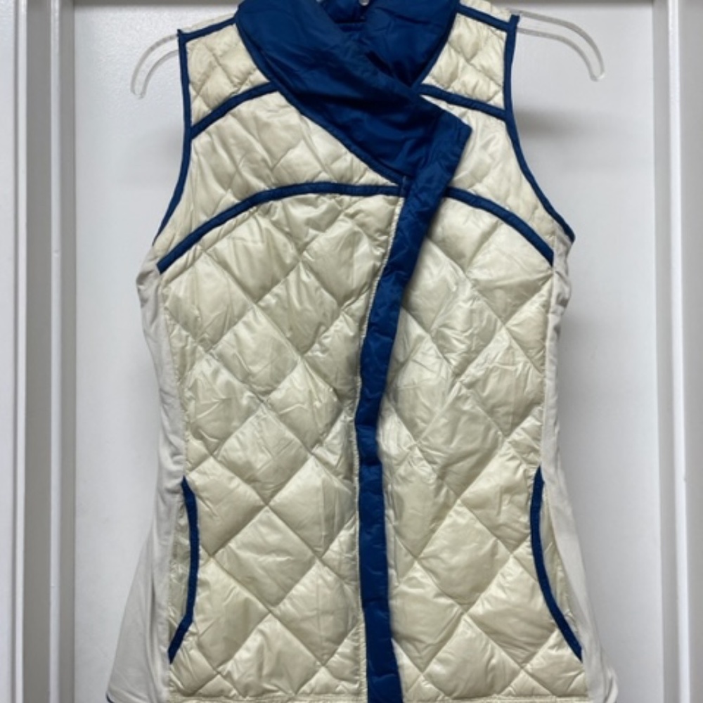 Lululemon Reversible What The Fluff Goose Down Vest - Picture 10 of 14